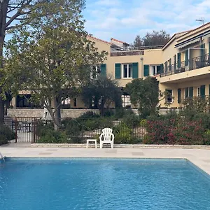 *** Hotel Du Redier - Logis Francia